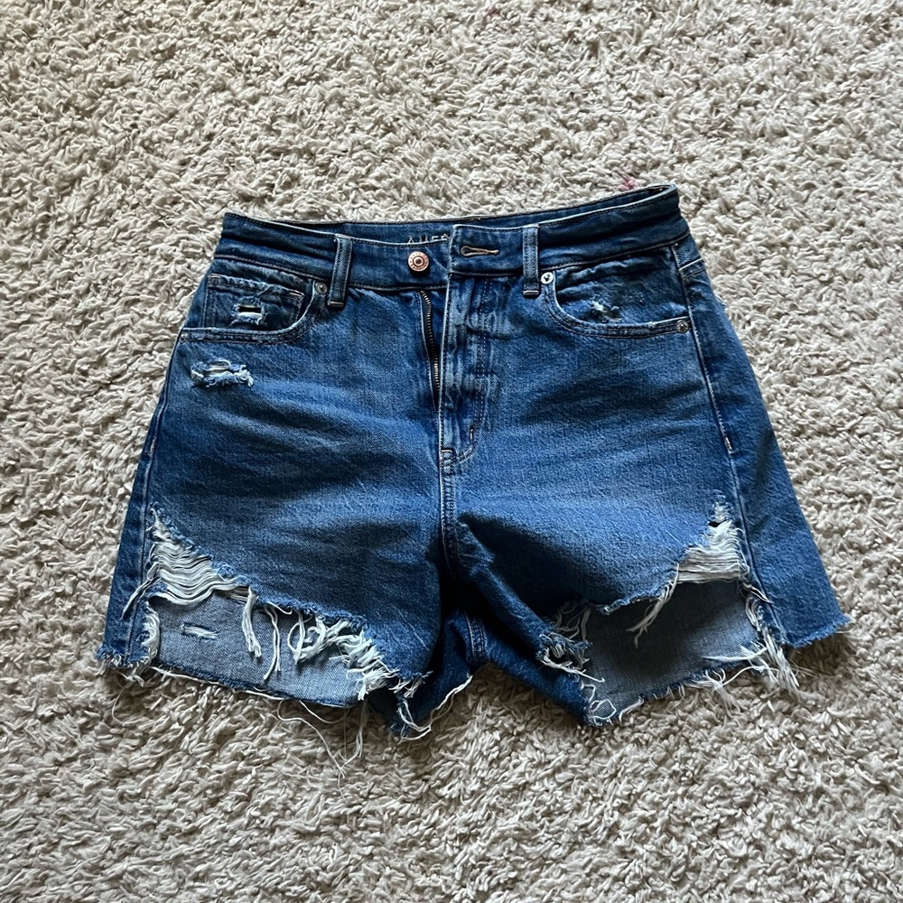 american eagle shorts